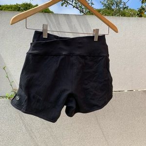 Lululemon 🍋 4” inseam Luon Shorts